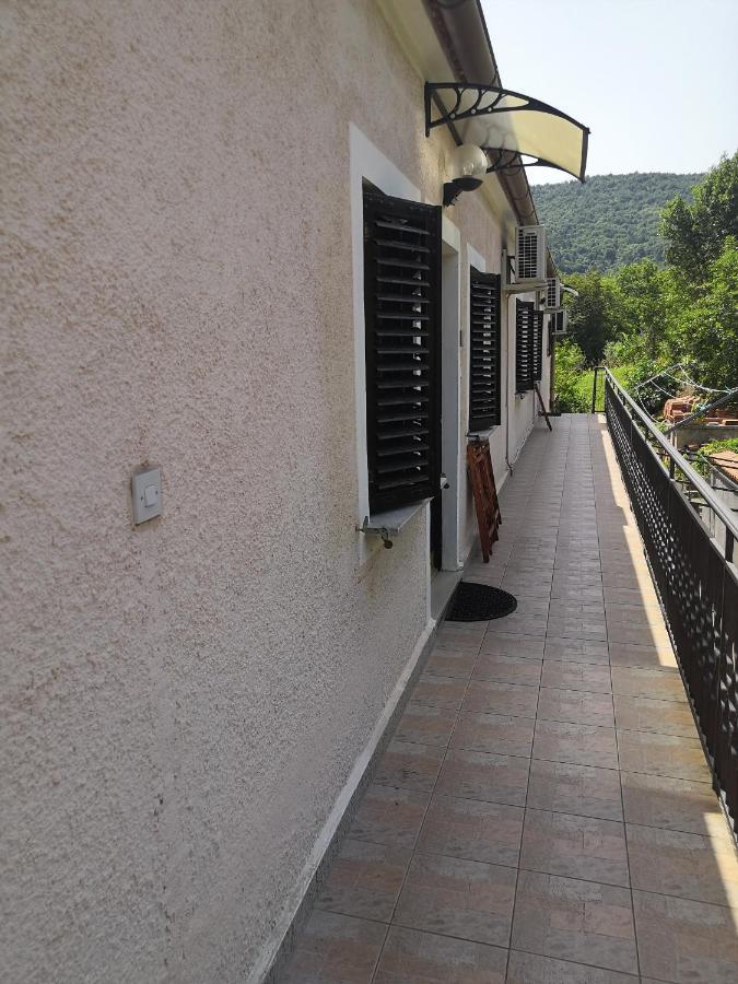 Rosemarin Apartment Koper Luaran gambar
