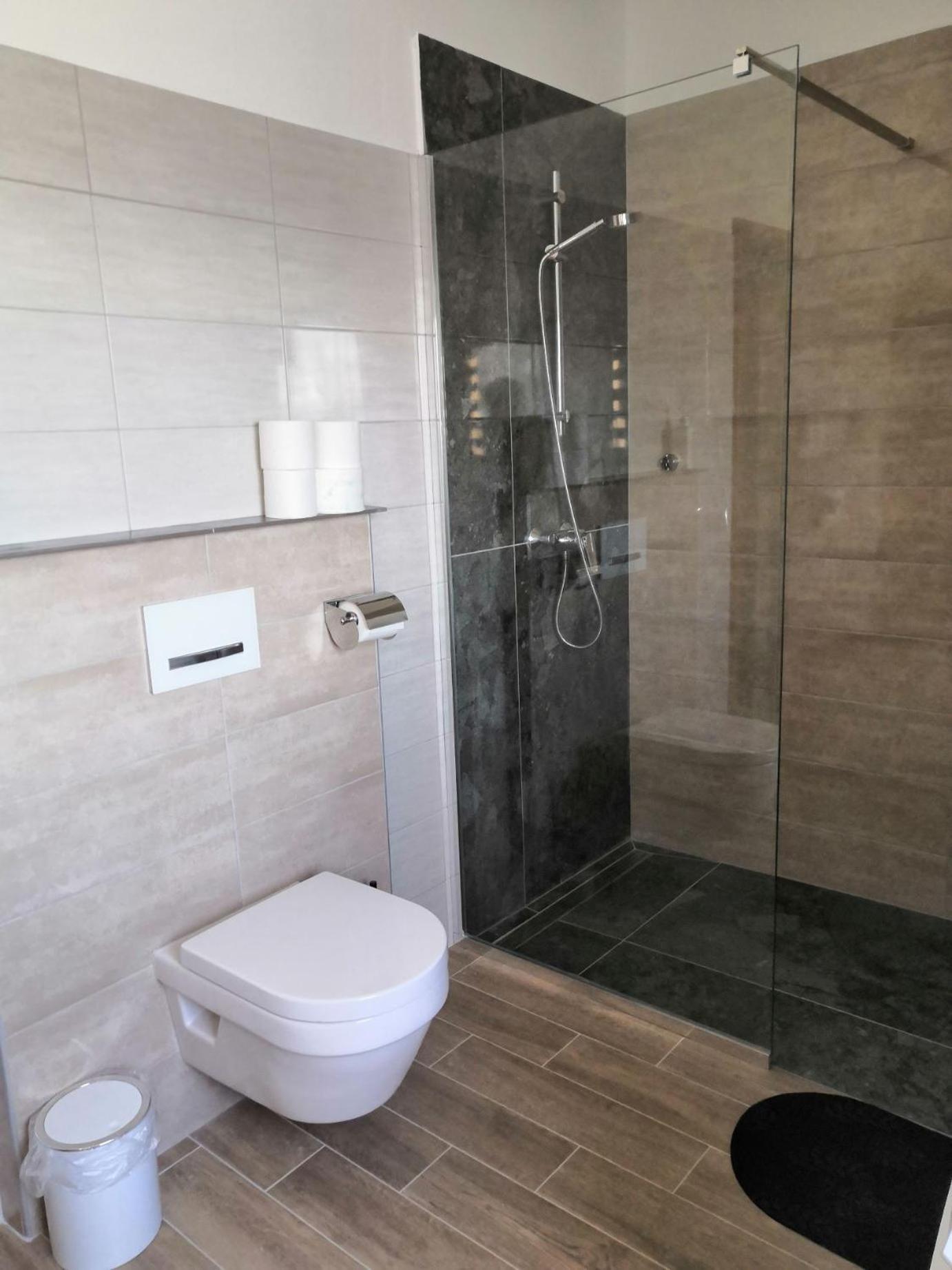 Rosemarin Apartment Koper Luaran gambar