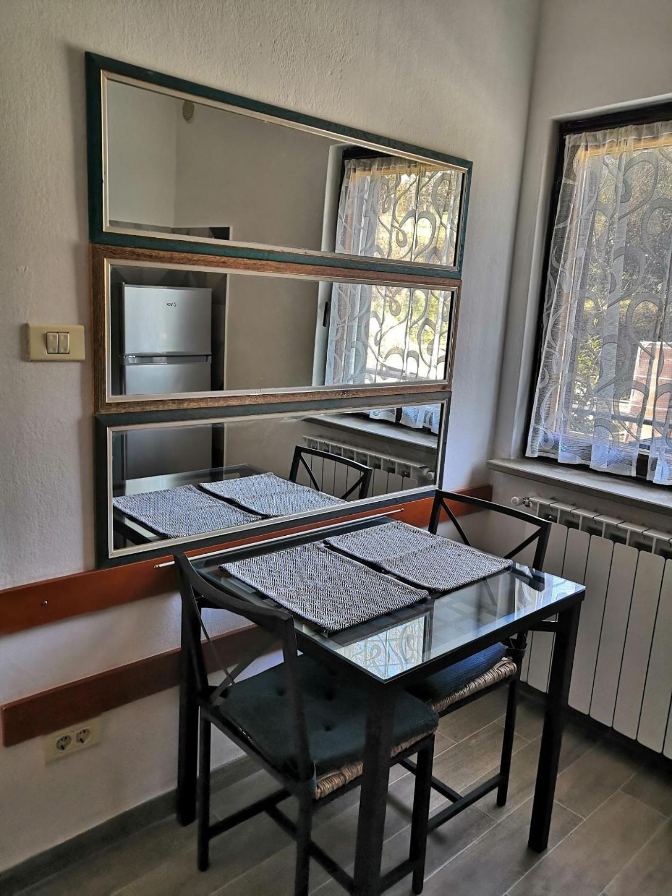 Rosemarin Apartment Koper Luaran gambar